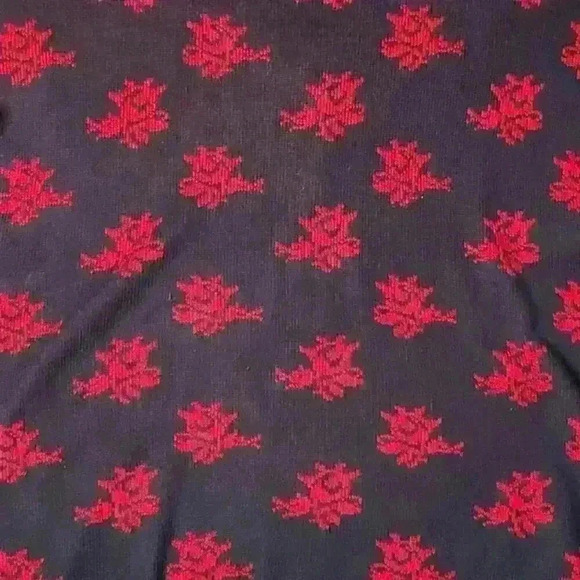 Pykettes Vintage Roses Print Sweater - Picture 6 of 10
